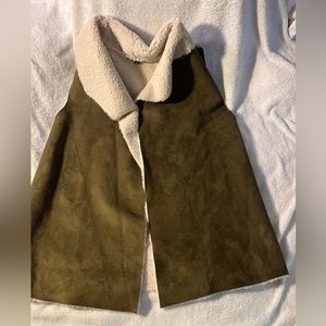 Madison and Lola Green Vest. Women’s size M.